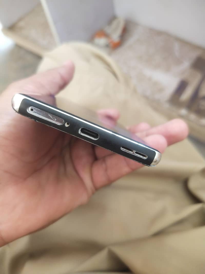 One Plus 8 5