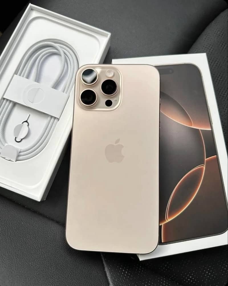 Apple iPhone 16 Pro Max 1