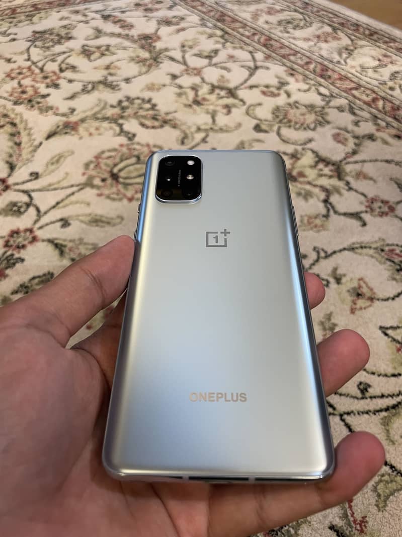 One Plus 8T 5G 1