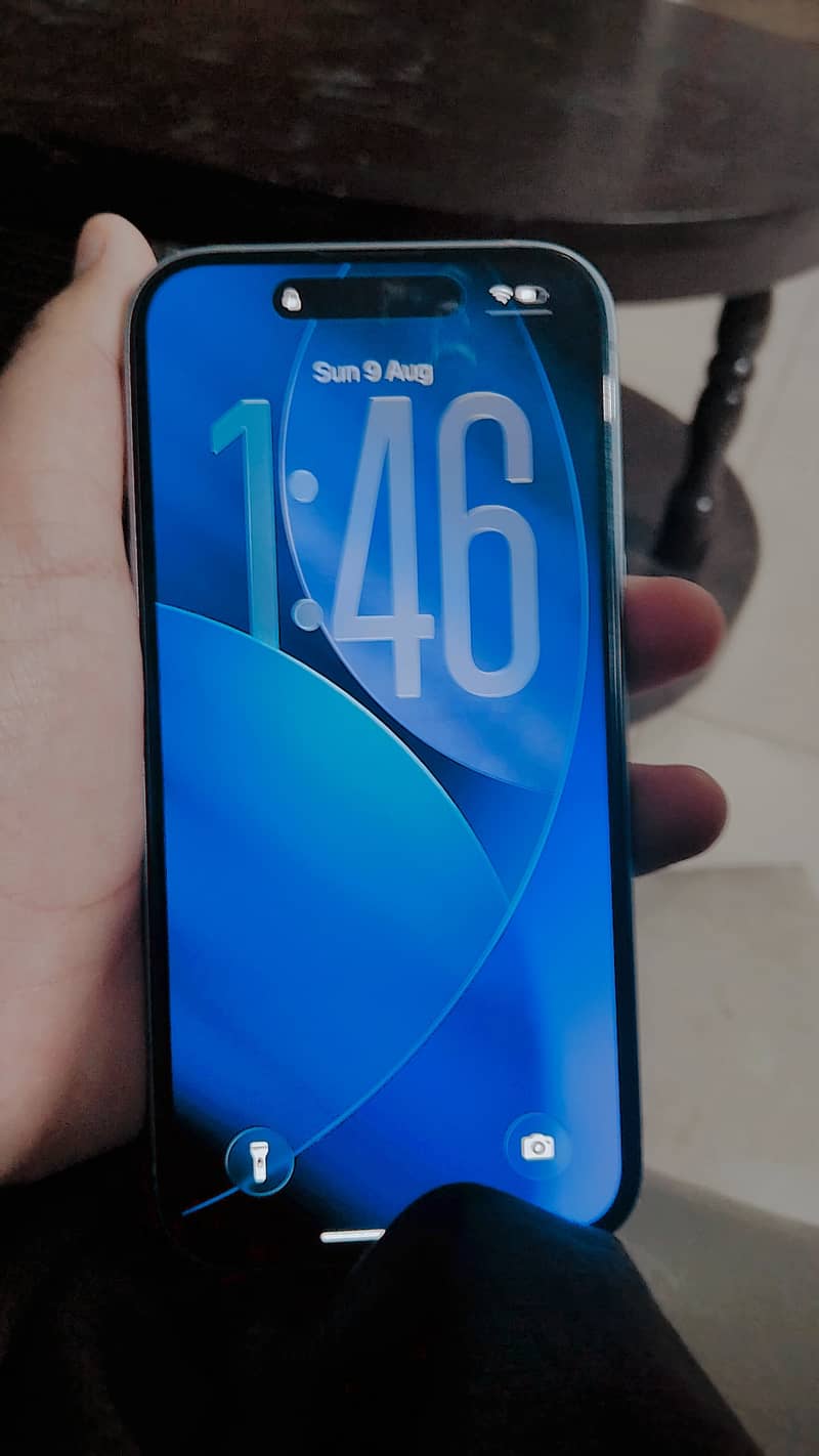 Apple iPhone 15 plus 0