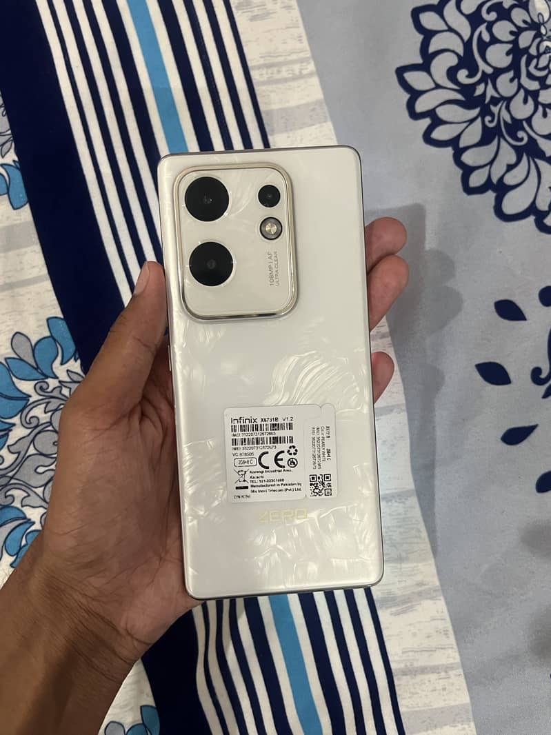 Infinix Zero 30 1