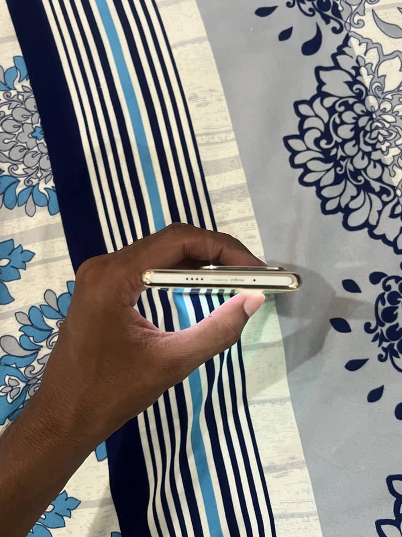 Infinix Zero 30 5