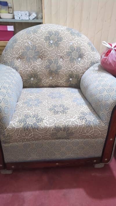 3seater or 1 seater sofa