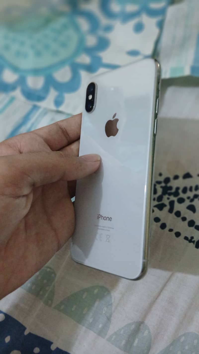 Apple iPhone x 2