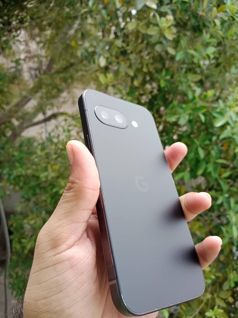 Google Pixel 9a 1