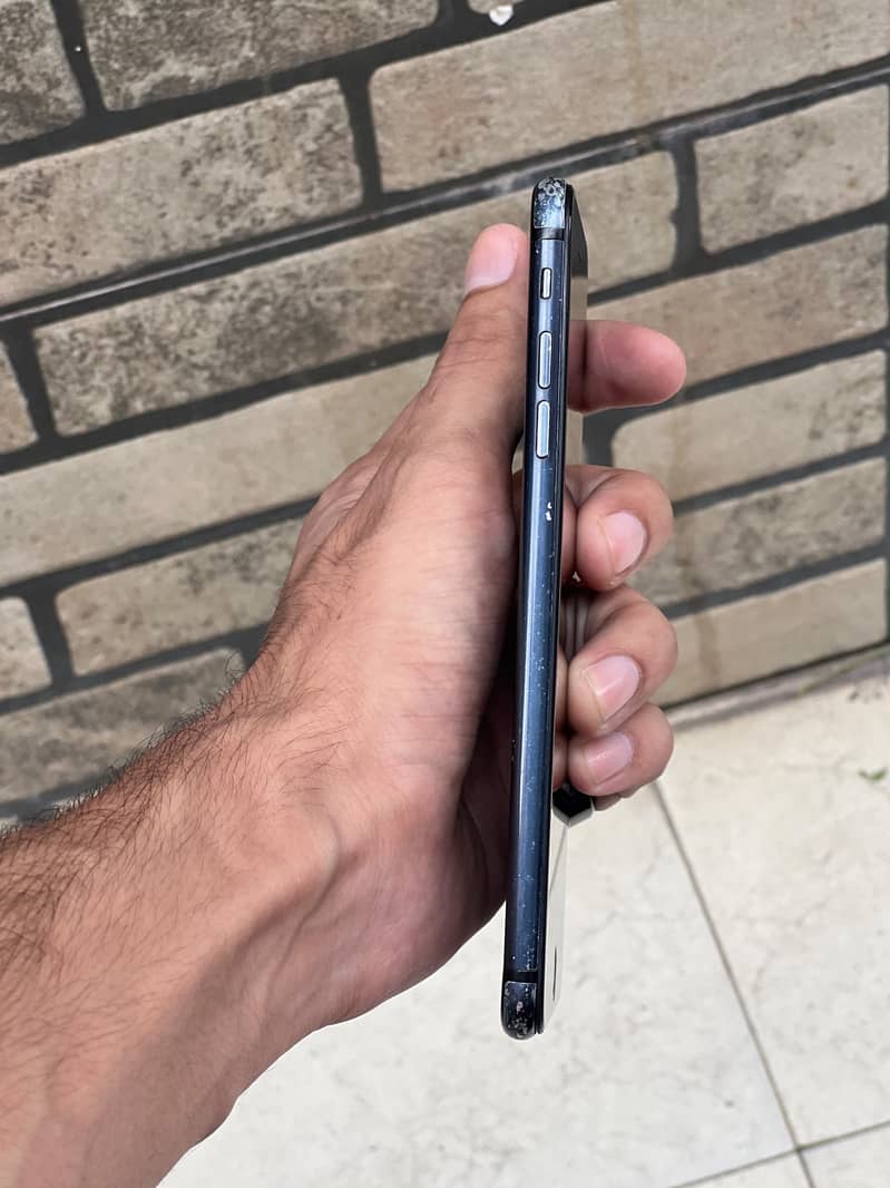 Apple iPhone 7 Plus 2