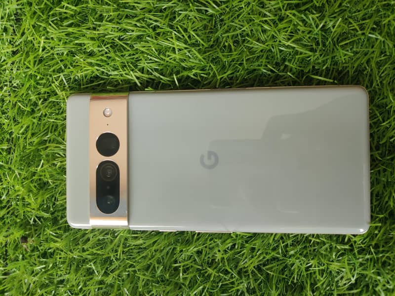 Google Pixel 7 Pro 0