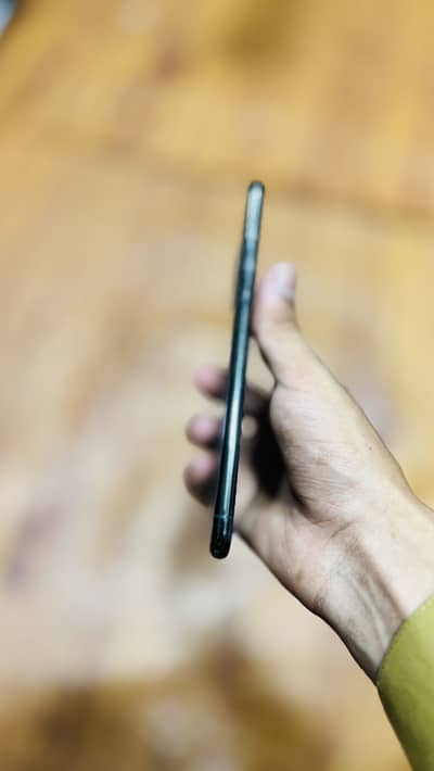 iphone 11 pro max 256gb all ok only display change