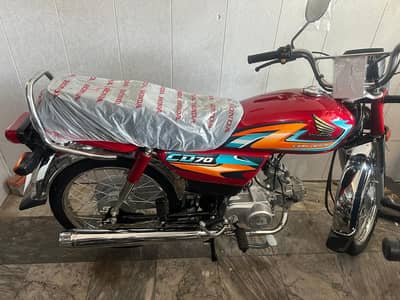 Honda 70 2027 Sticker