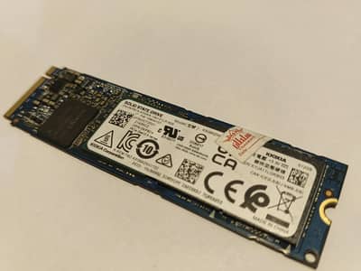 KIOXIA KXG60ZNV 512GB NVMe SSD