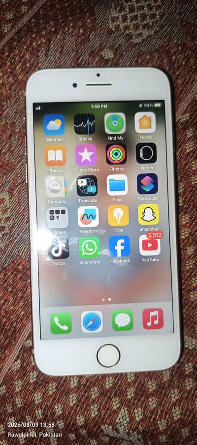 Apple iPhone 8
