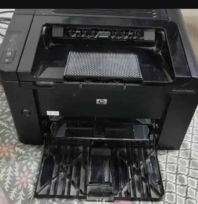 hp1606dn almost new condition
