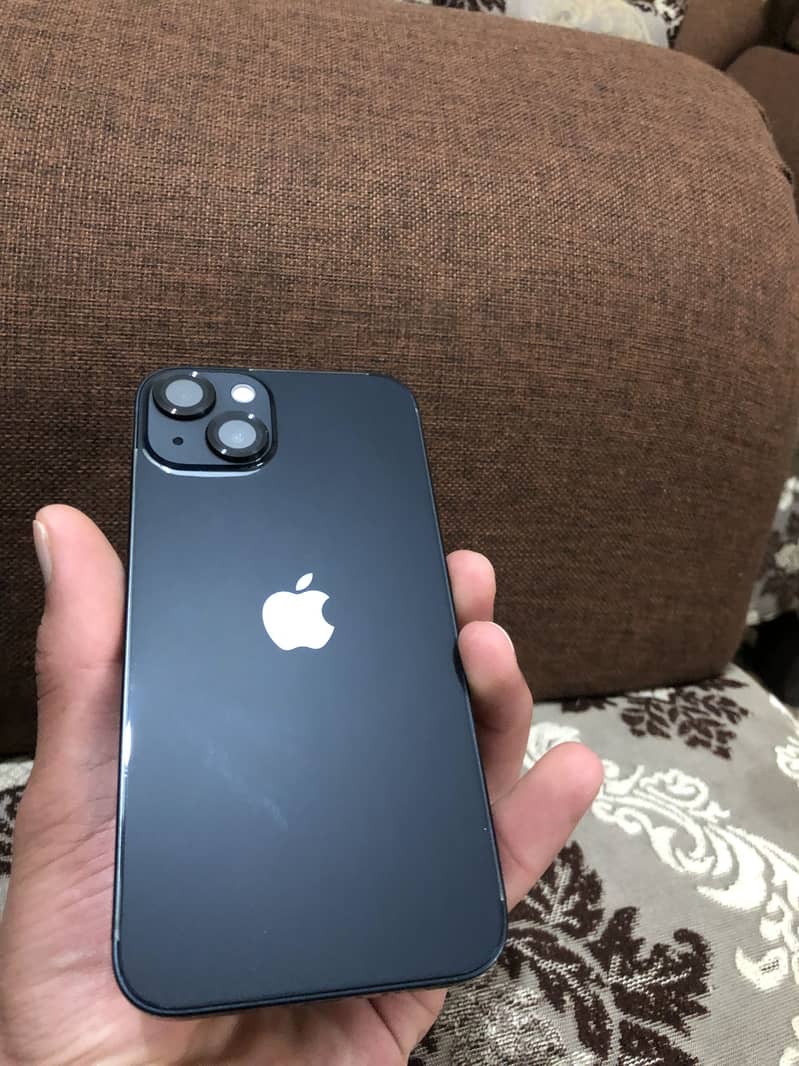 Apple iPhone 13 0