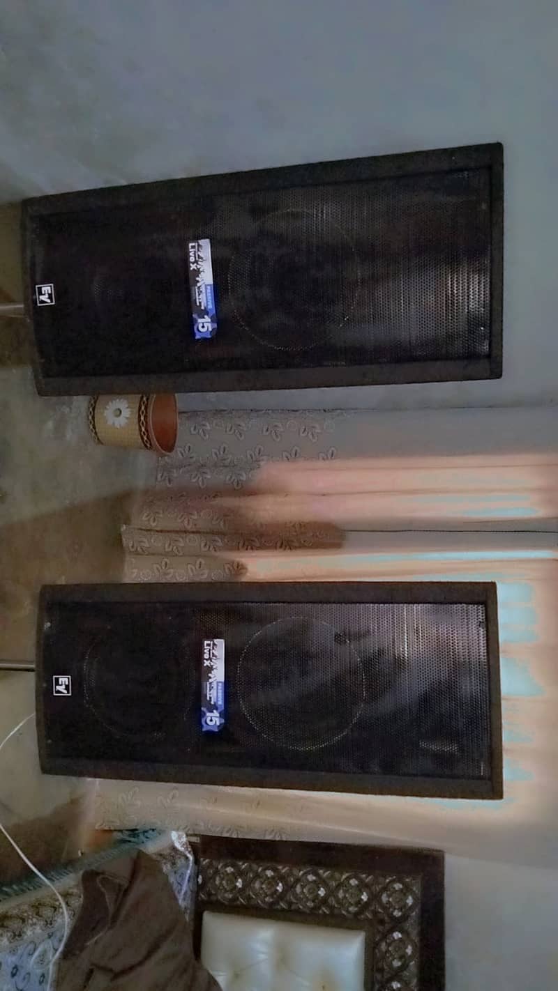 Speakers 2