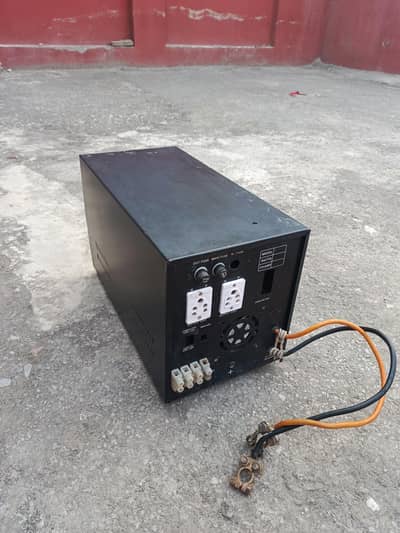 Inverter / ups 24 volt pure sine wave