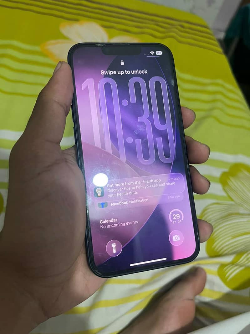 Apple iPhone 13 0
