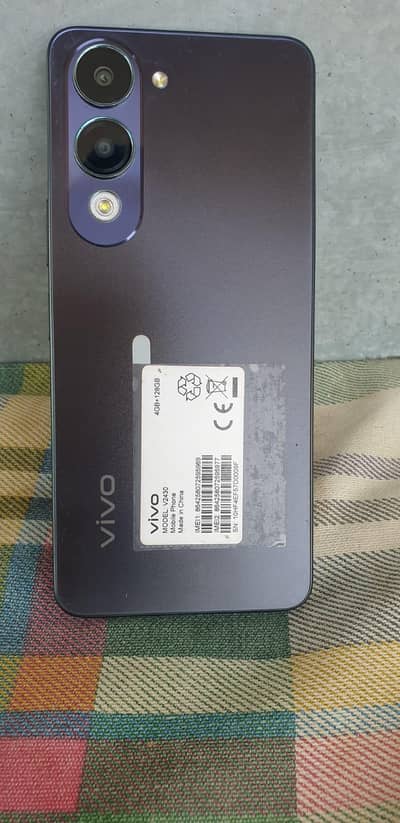 Vivo Y04