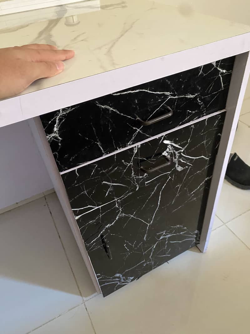 Computer Table Desk 2