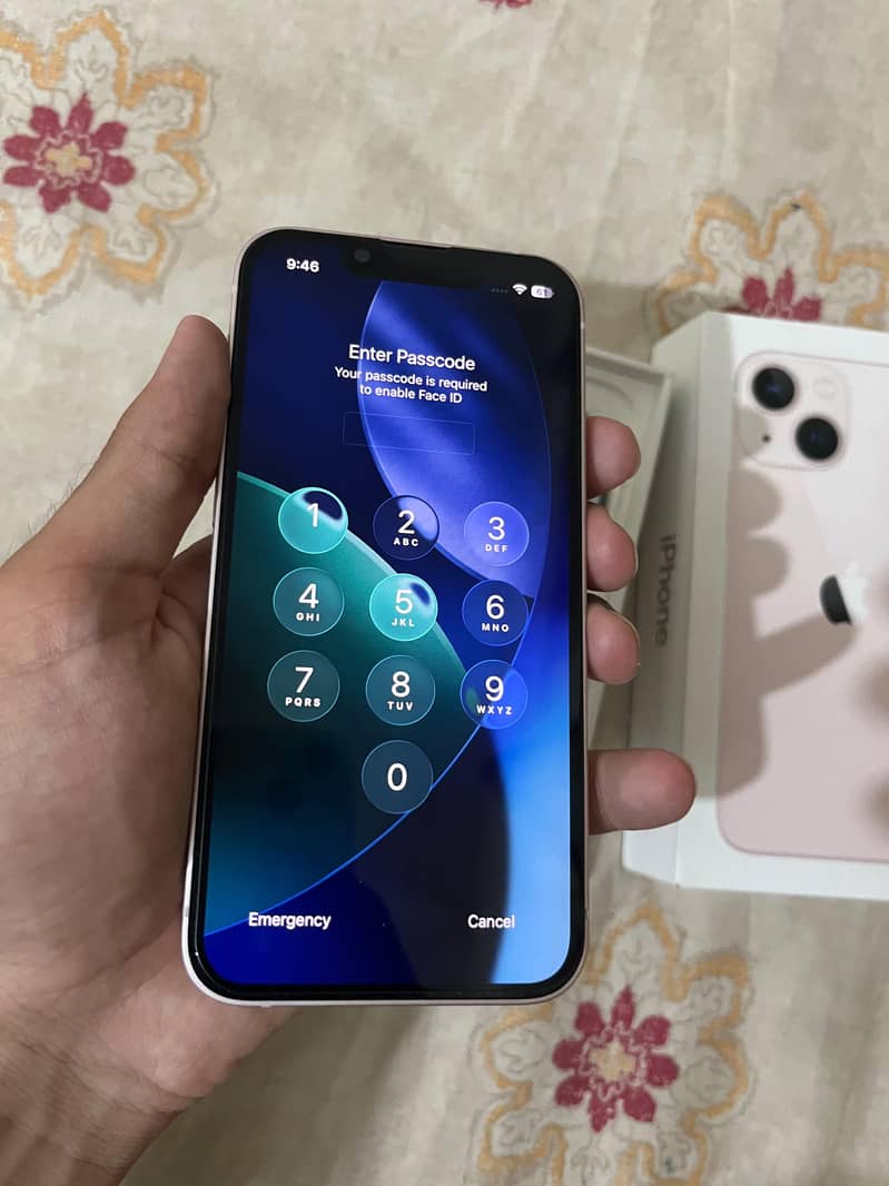 Apple iPhone 13 mini 1