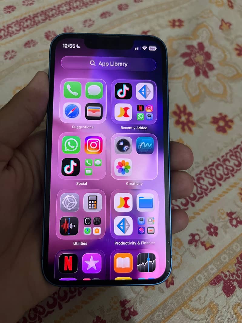 Apple iPhone 13 mini 6