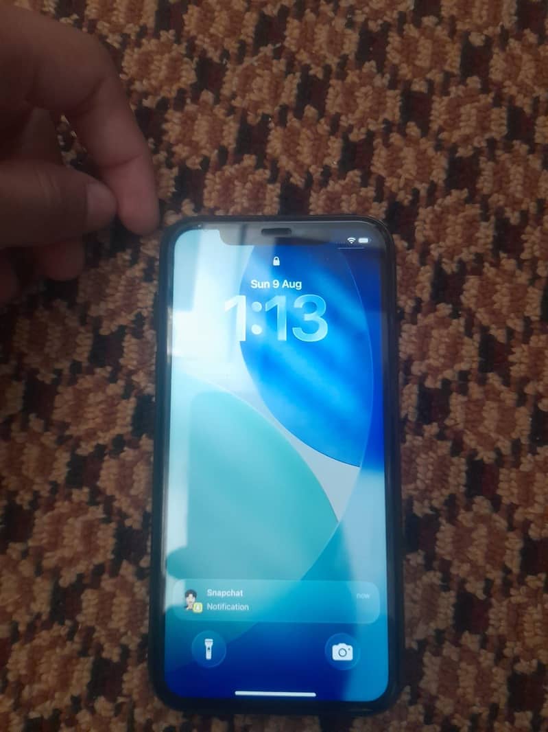 Apple iPhone 11 7