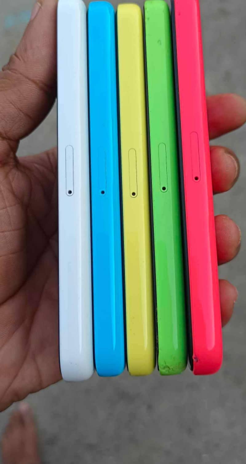 Apple iPhone 5c 1
