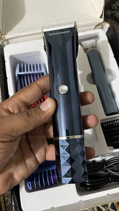 BarberBoss QR-2681