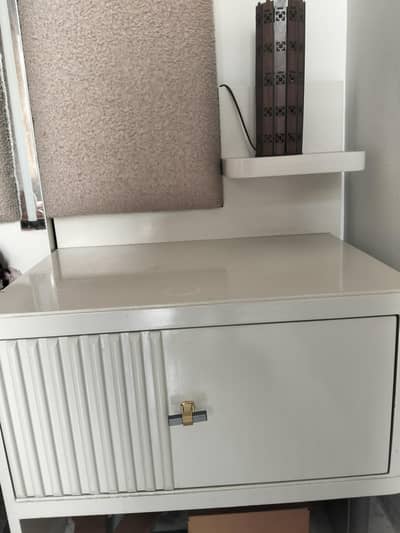 modern side tables
