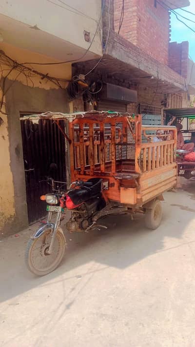 Urgent sale loder rikshaw