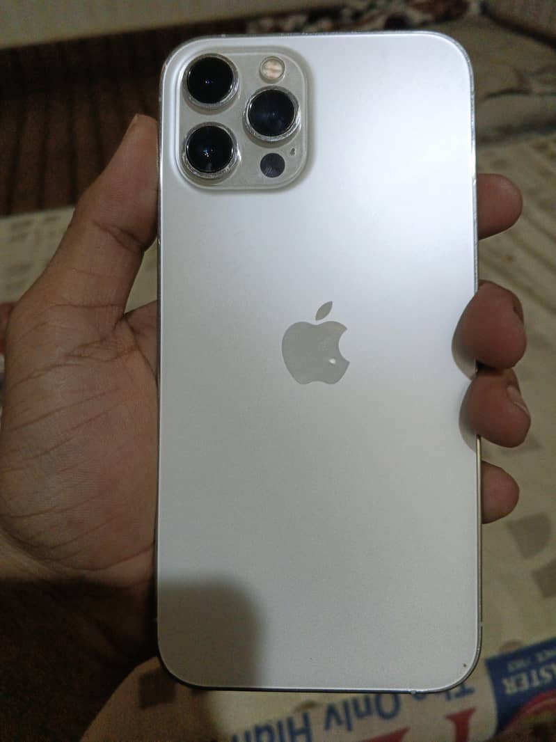 Apple iPhone 12 Pro Max 1