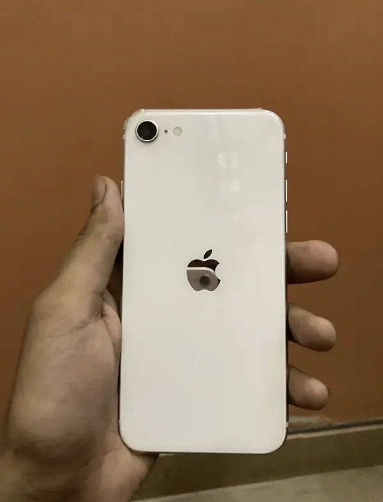 Apple iPhone SE 3
