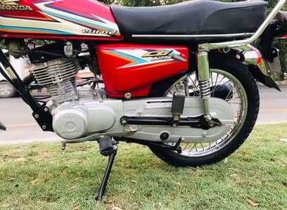 Honda 125cc bike urgent for sale 0326=64=35=483
