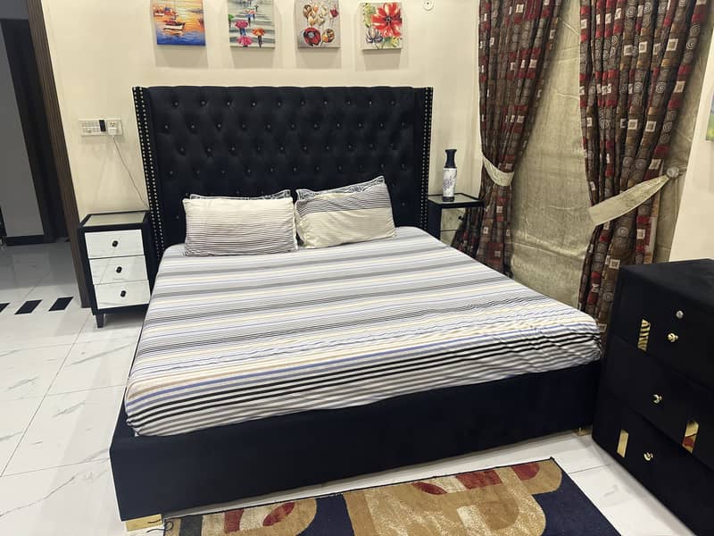 Modern bed set 8