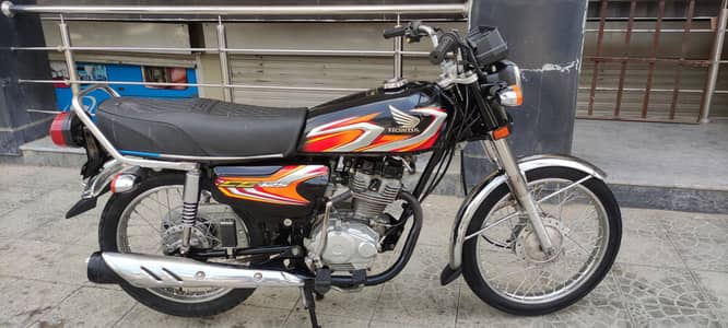 Honda CG 125 | Model 2022Only Call For Honda CG 125 Bike Honda 125