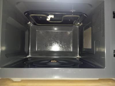 Orient Pizza 34D Grill Black 23L | Almost Brand New | Used Once |