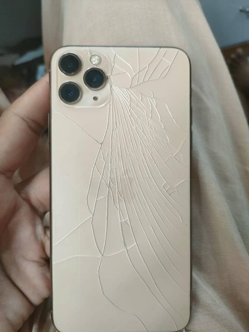 Apple iPhone 11 Pro Max 5