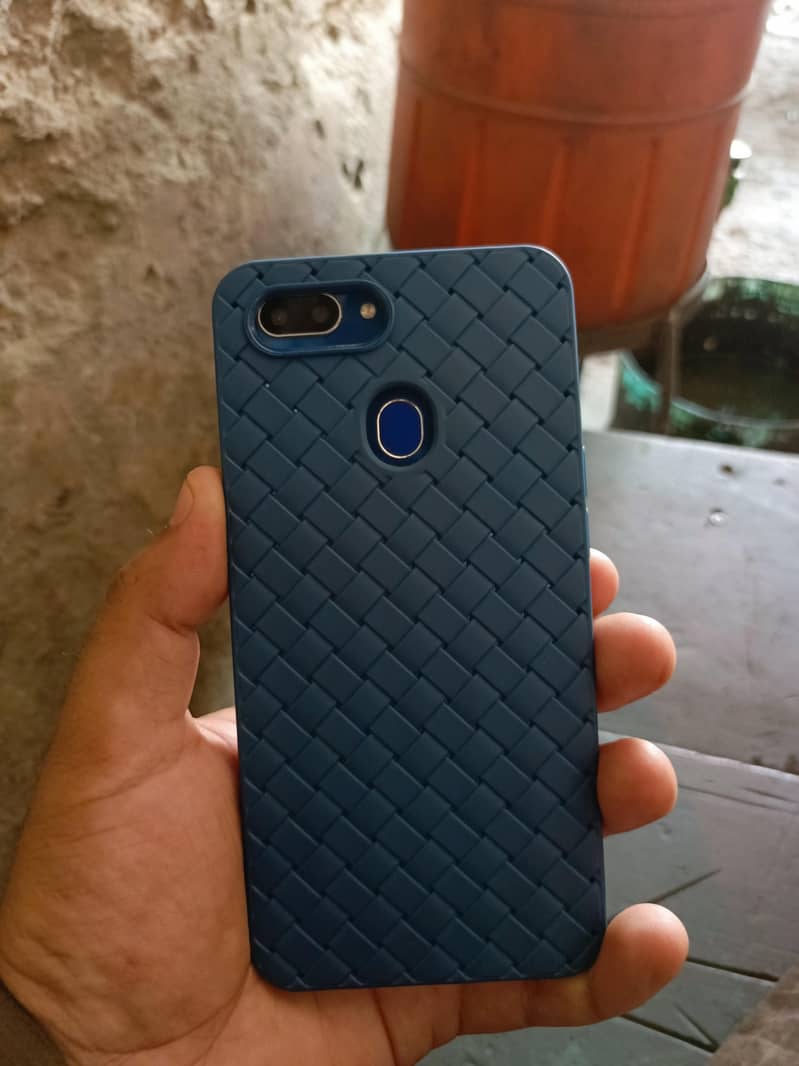 OPPO A5 0