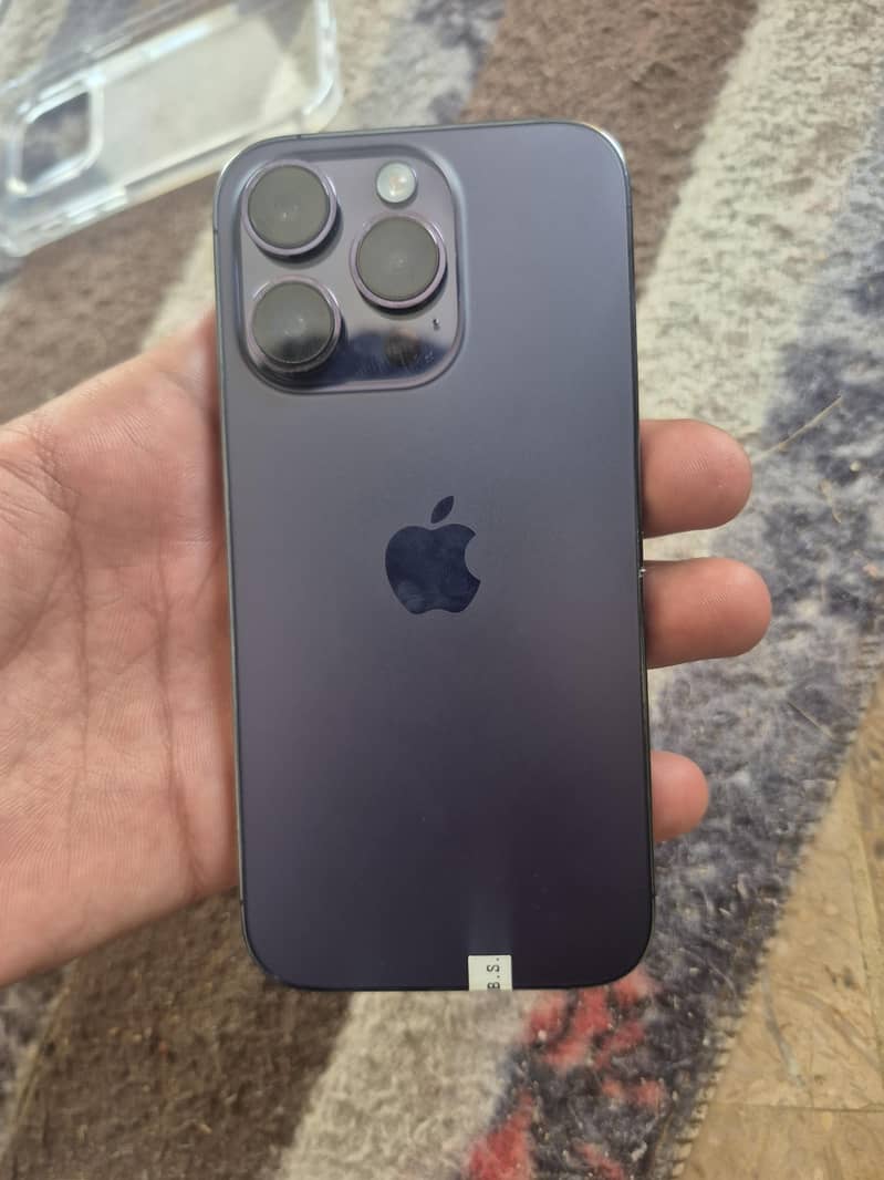 Apple iPhone 14 Pro 3