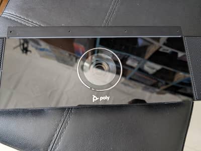 Poly Studio Premium USB 4k Video sound bar