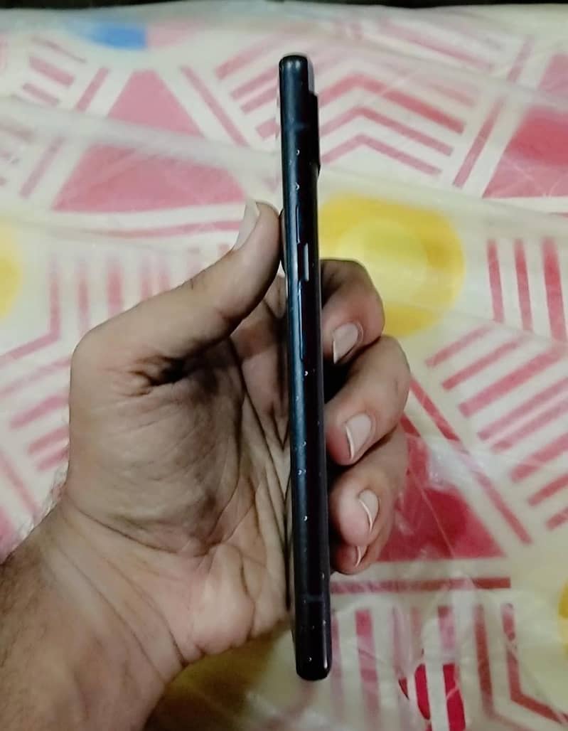 Google Pixel 6a 4