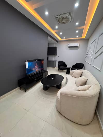 5 MARLA GRAY BUILDING FOR SALE IN SECTOR C BAHRIA TOWN LAHROE
