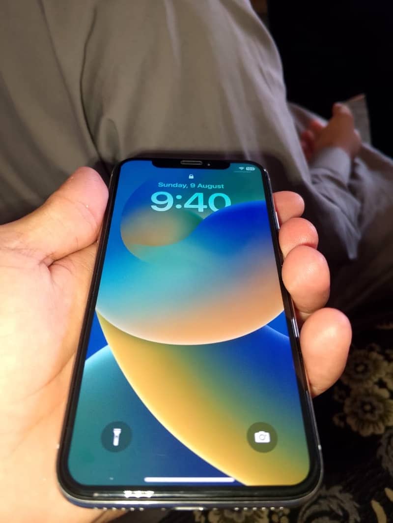 Apple iPhone X 1