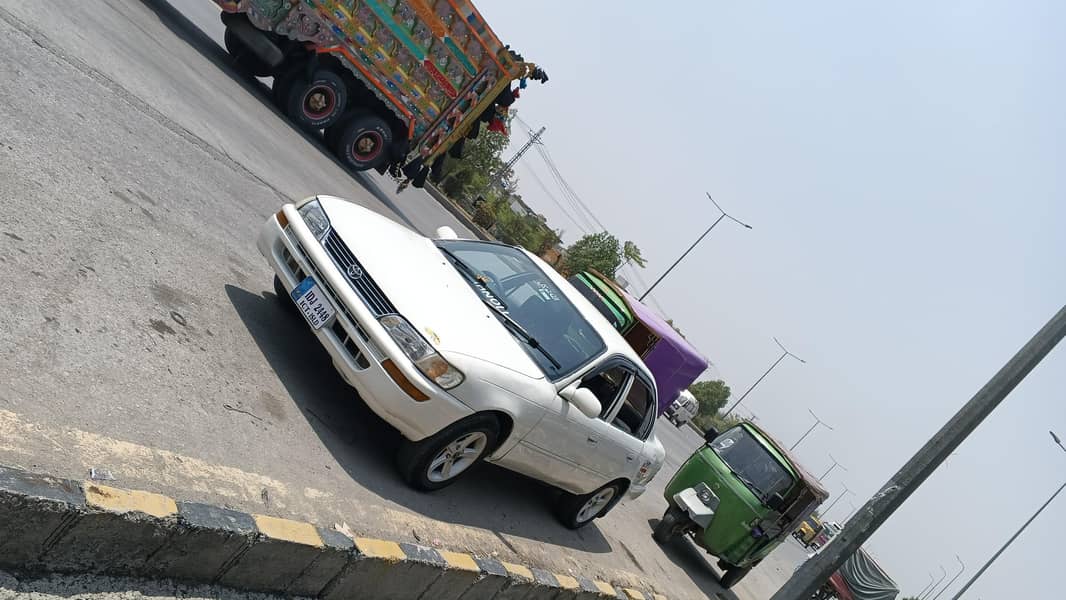 xe Corolla 1997 model 1