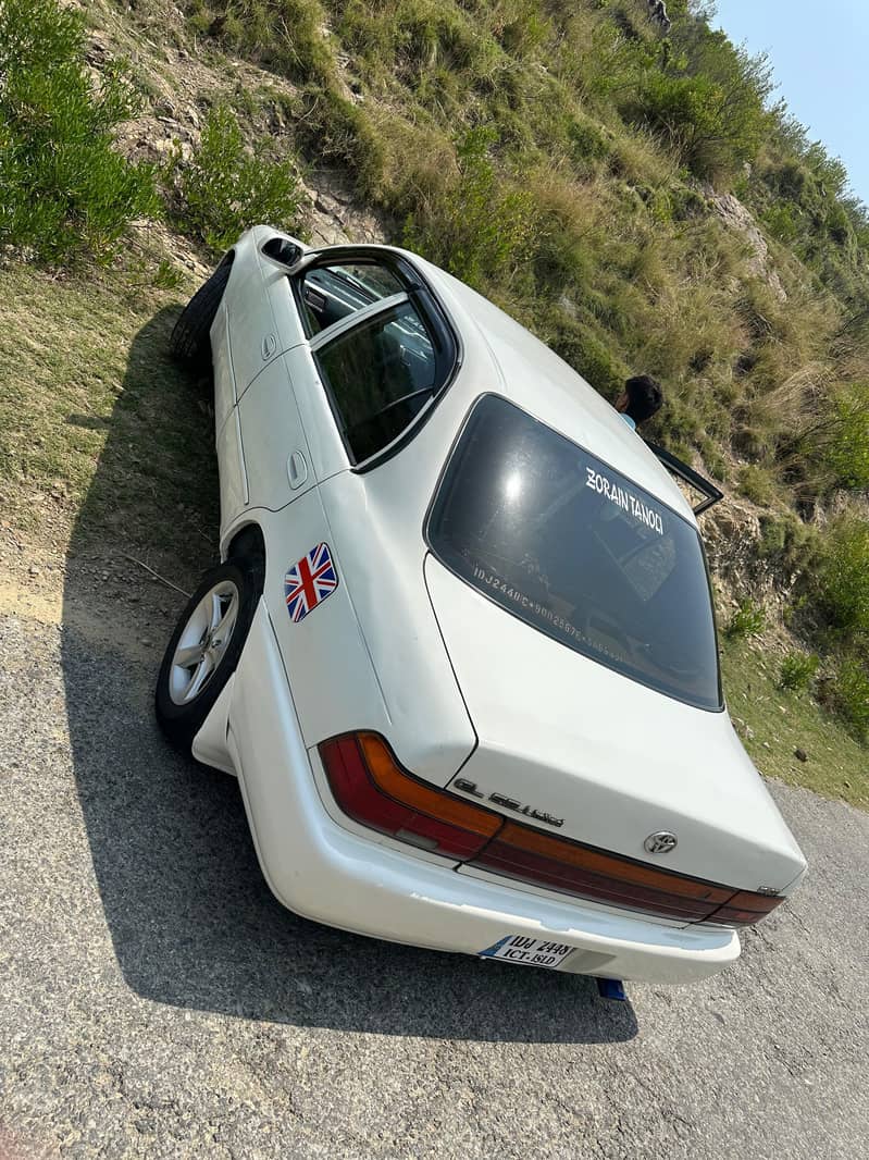 xe Corolla 1997 model 7