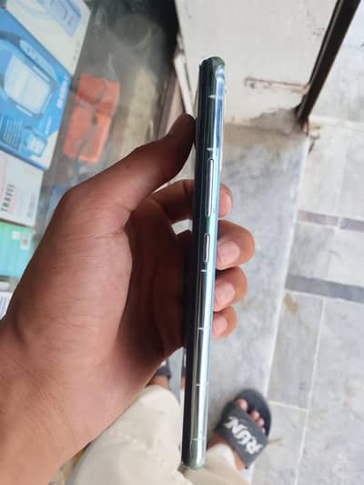 Vivo S1