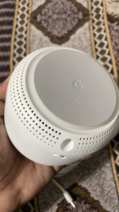Google Nest WiFi Point/Speaker