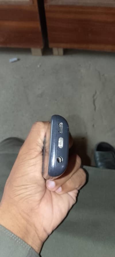 Nokia 105