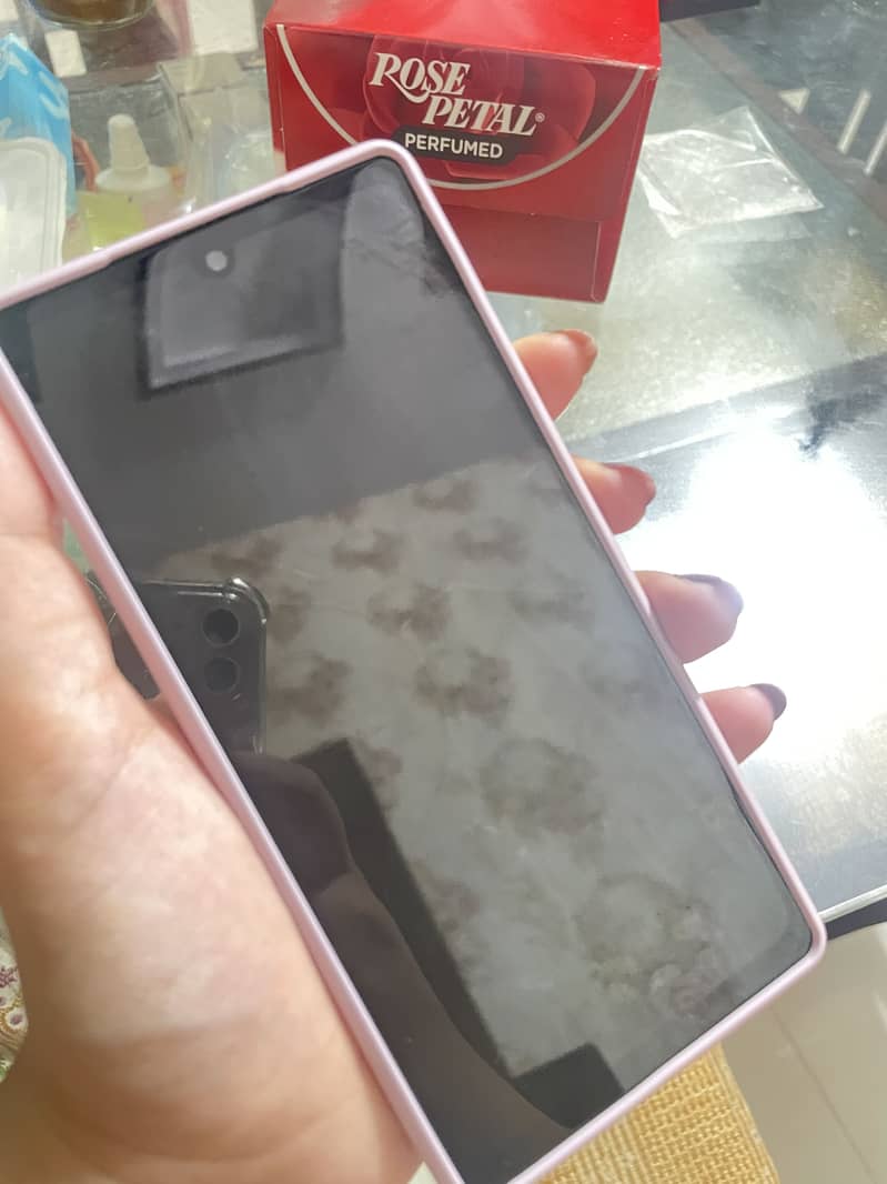 google pixel 6a 3