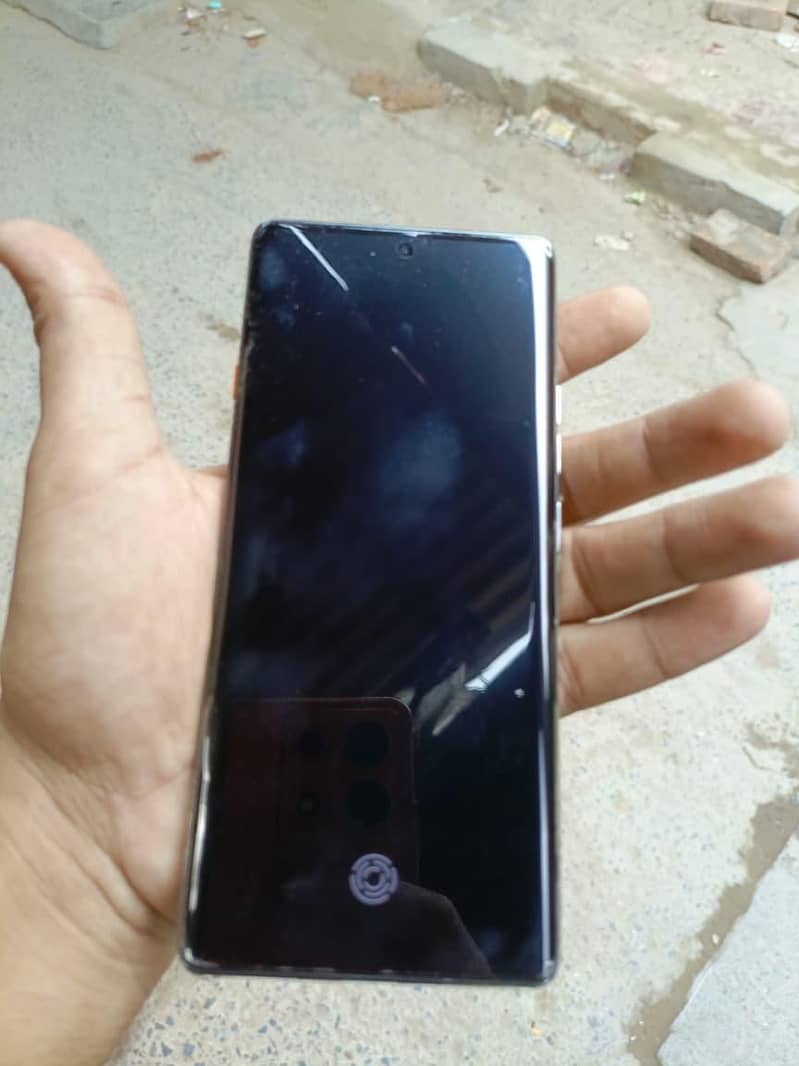 tecno camon 40 pro 8/256 3