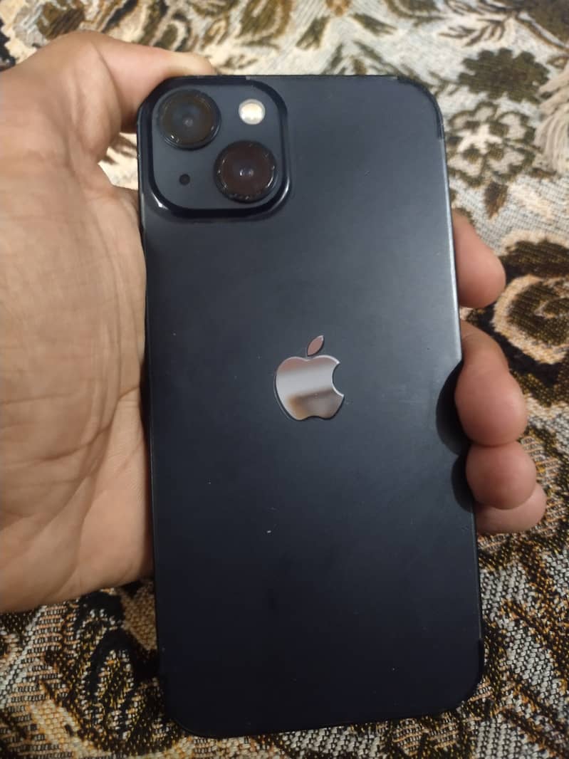 Apple iPhone 13 1